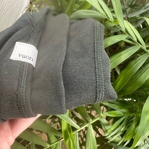 Vuori Dark Heather Forest Green Performance Joggers
